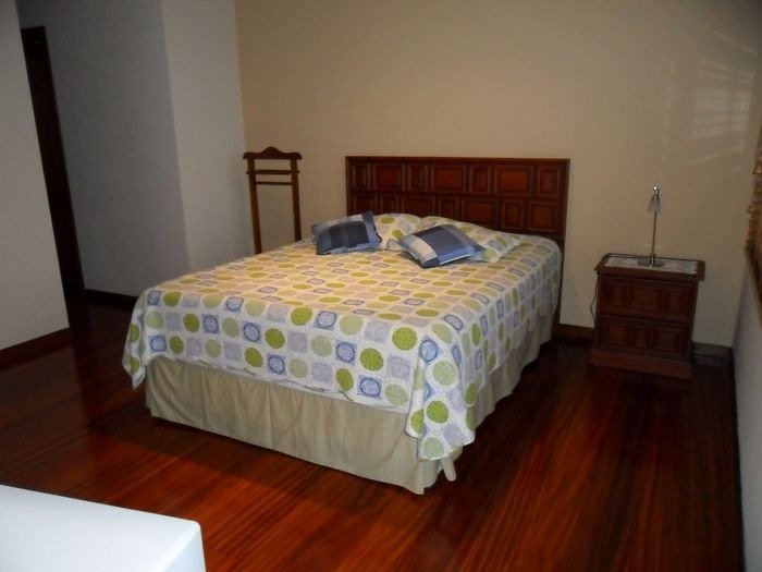 Apartamento amueblado 3 habitaciones zona 10 Guatemala - Miniatura 12