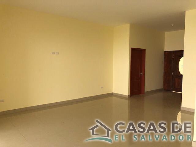 Cumbres de Cuscatlan Un Nivel, Privado, Dentro - 1