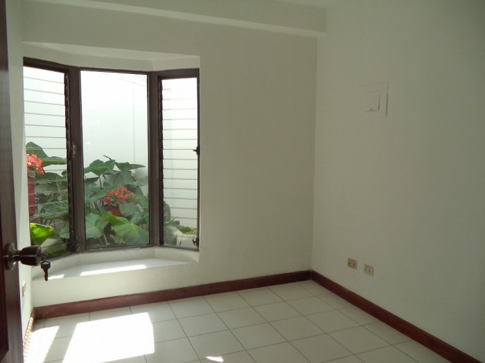 Renta casa para uso comercial en zona 13 — foto 6