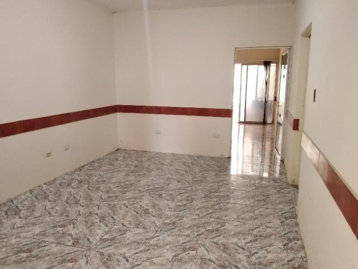 CASA EN MARISCAL, ZONA 11 - Miniatura 8