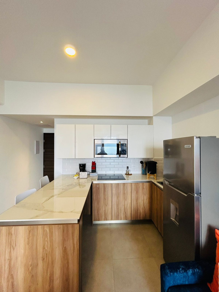 Apartamento amueblado en venta en zona 13 ideal Airbnb — foto 3