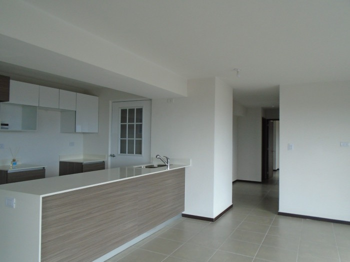 Apartamento en Venta zona 7 ciudad Guatemala - Image 3