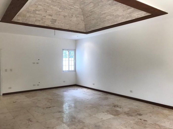 VENDO CASA EN RESIDENCIAL EXCLUSIVO EN CAYALA ZONA 16 — foto 4