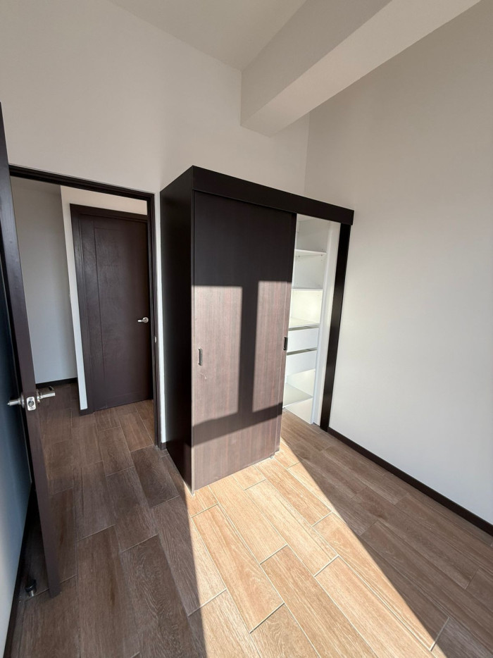 Apartamento en renta en zona 11 Edificio nuevo — foto 11
