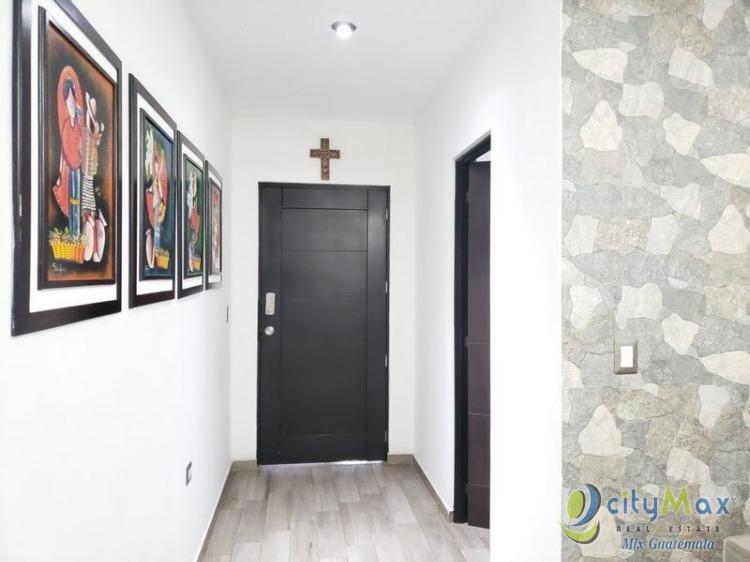 Casa en Venta San Cristobal, totalmente amueblada - Image 1