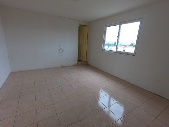 Venta/Compra Casa en San Cristóbal sector B1 - Image 4
