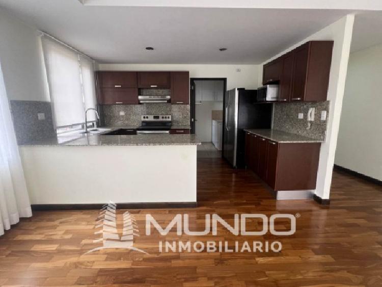 APARTAMENTO EN RENTA ZONA 10 — foto 2
