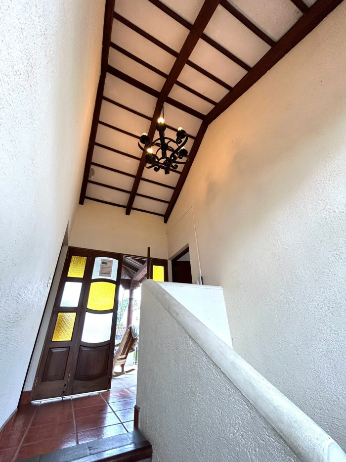 Casa grande en venta en Antigua Guatemala amueblada — foto 10