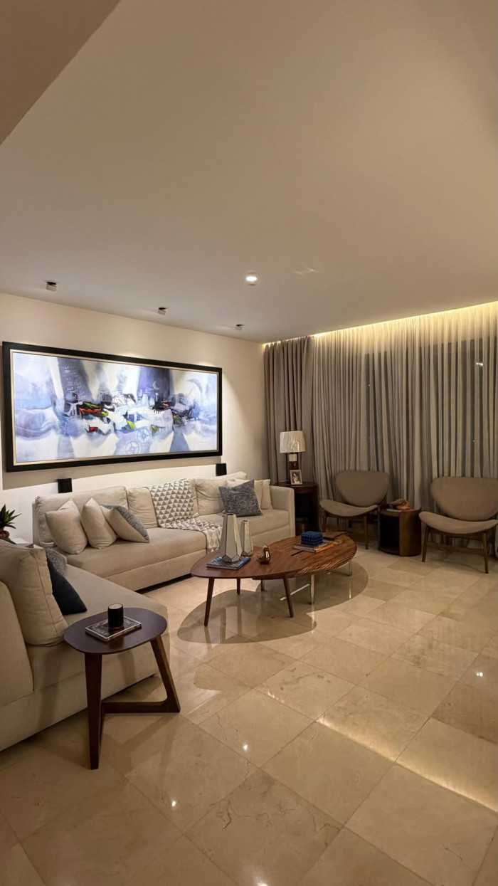 Apartamento de 3 Hab mes Estudio en Venta La Esperilla - 1