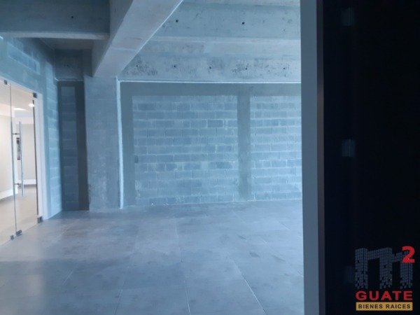 Oficina de 75.92 m2 de construcción en Renta, Zona 15 — foto 2