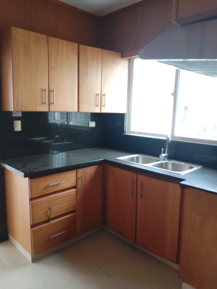Apartamento en Alquiler en Evaristo Morales - 12