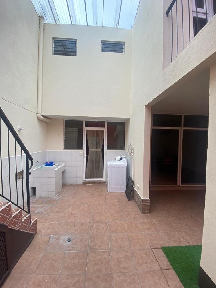 Amplia casa en Renta Condominio Lucerna Santa Catarina — foto 9