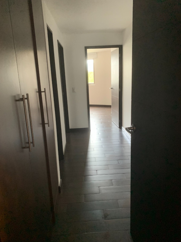 Plus Real Estate renta apartamento en zona 14 — foto 3
