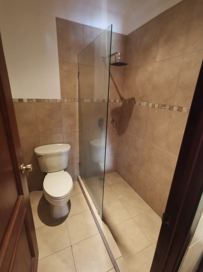 Apartamento en alquiler zona 14 — foto 5