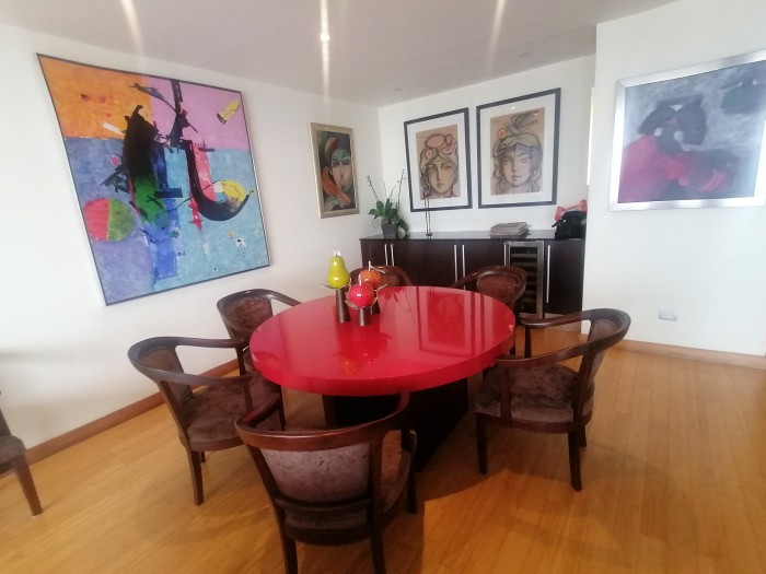 Apartamento en Venta Edificio Atrium zona 10 - Image 2