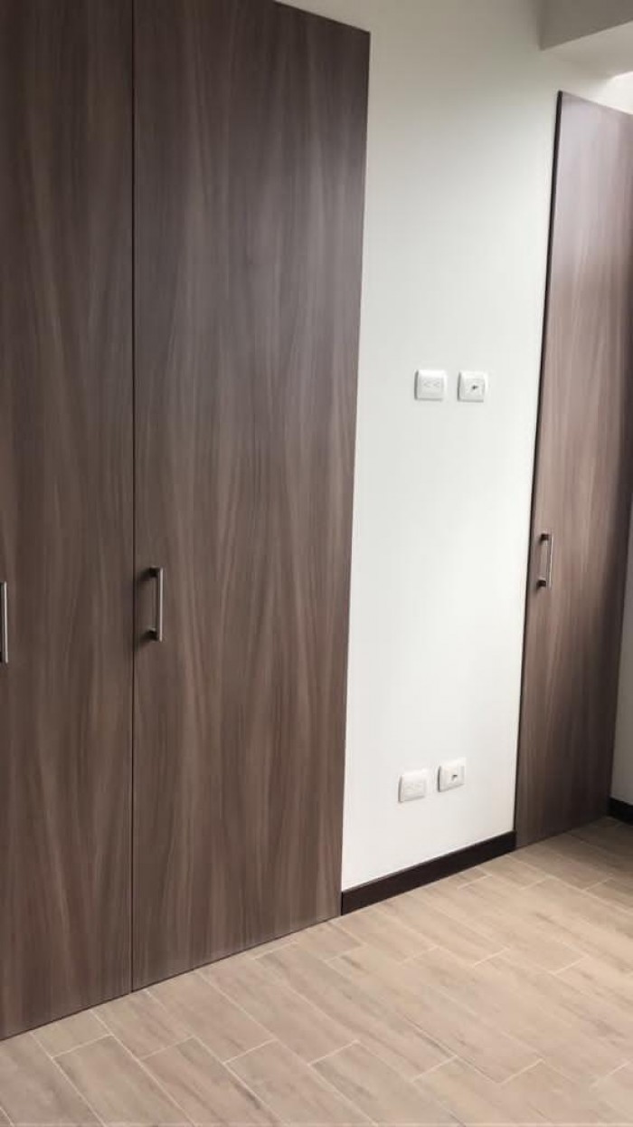 Venta de apartamento en Casa Américas, zona 13. - Image 4