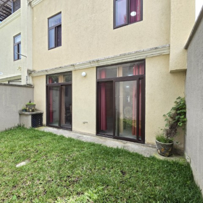 Casa en Venta Quintas Los Encinos Zona 7 de Mixco - Miniatura 2