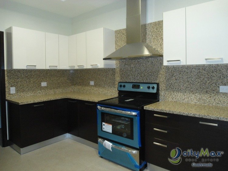 Apartamento en renta en primer nivel zona 14 Guatemala - Miniatura 13