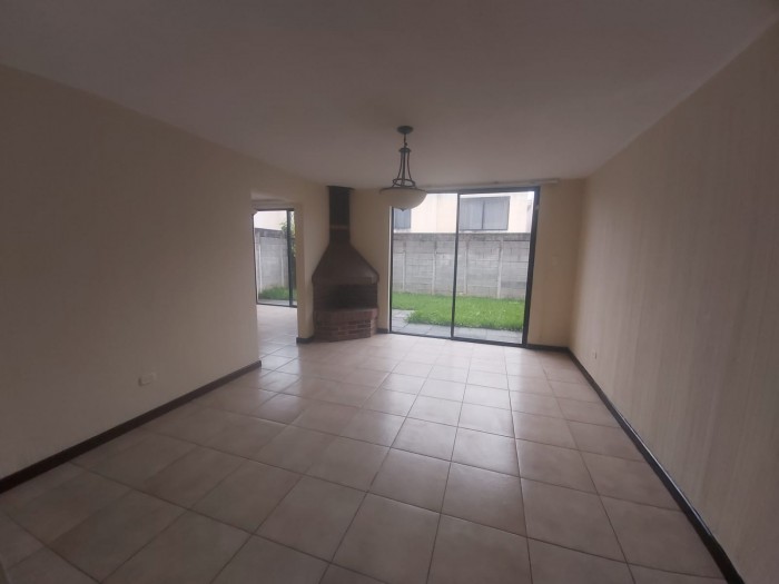 Casa en Venta en Villas Campestre Fraijanes - Image 2