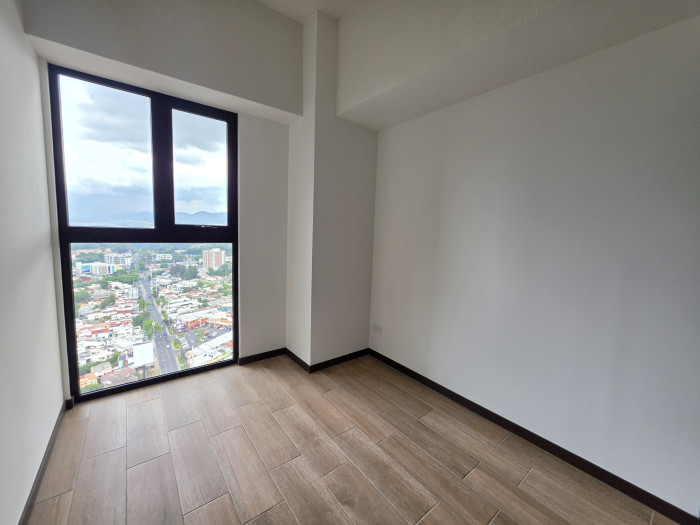 APARTAMENTO EN RENTA EN ALTAIRE ZONA 11 GUATEMALA - Image 5