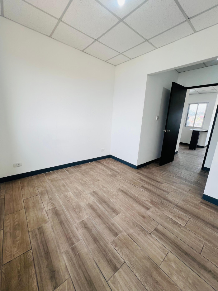 Apartamento en renta Catalina Villa Nueva - Miniatura 6