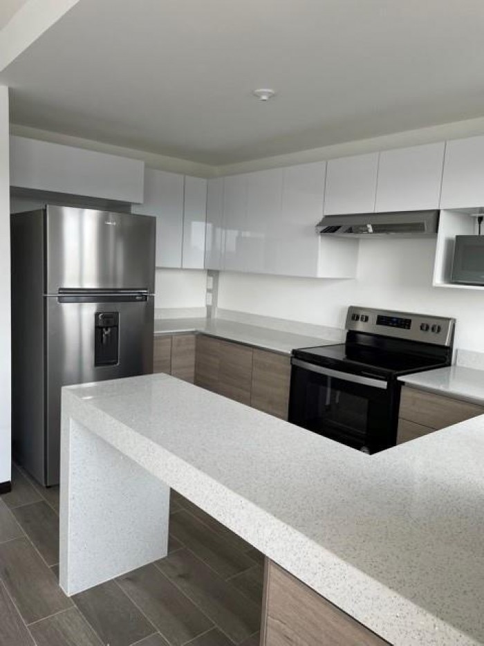 Apartamento en Renta Zona 14 SEGHERIA Para Estrenar - Miniatura 6
