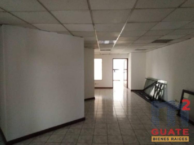 Oficina de 137 m2 de construcción en Renta, Zona 10 — foto 2