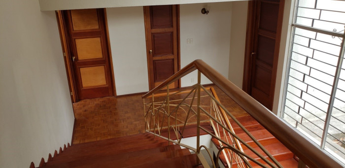 CASA COMERCIAL VISTA HERMOSA ZONA 15 - Miniatura 19