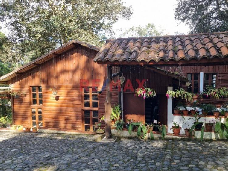 Granja en Santiago Sacatepéquez Jardin El Alto - 1