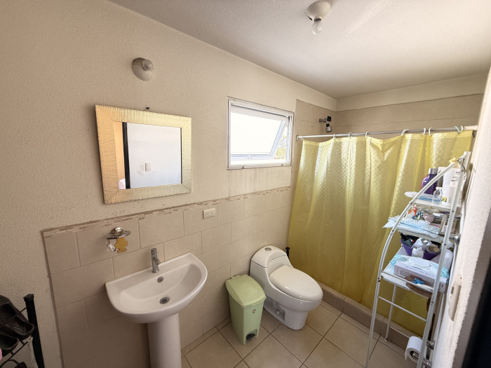 Casa en Venta en Hacienda de las Flores Villa Nueva — foto 5