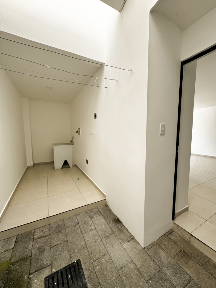 Casa con amplio jardín en venta o alquiler Res Antibes - 25