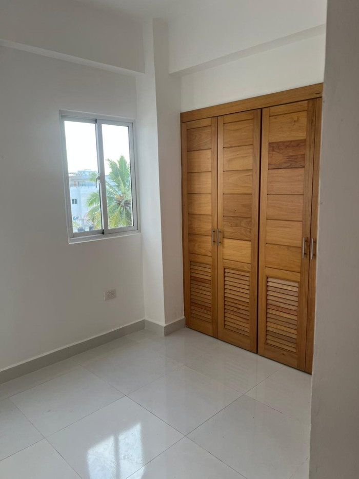 En Alquiler apartamento en El Millón Santo Domingo - 8