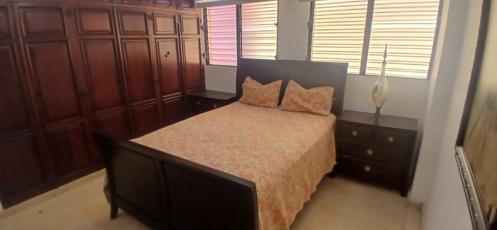 Apartamento Amueblado en Alquiler en Evaristo Morales - 5