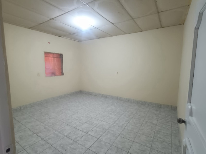Casa en venta en lote 15 Colonia 15 de Septiembre - Image 4