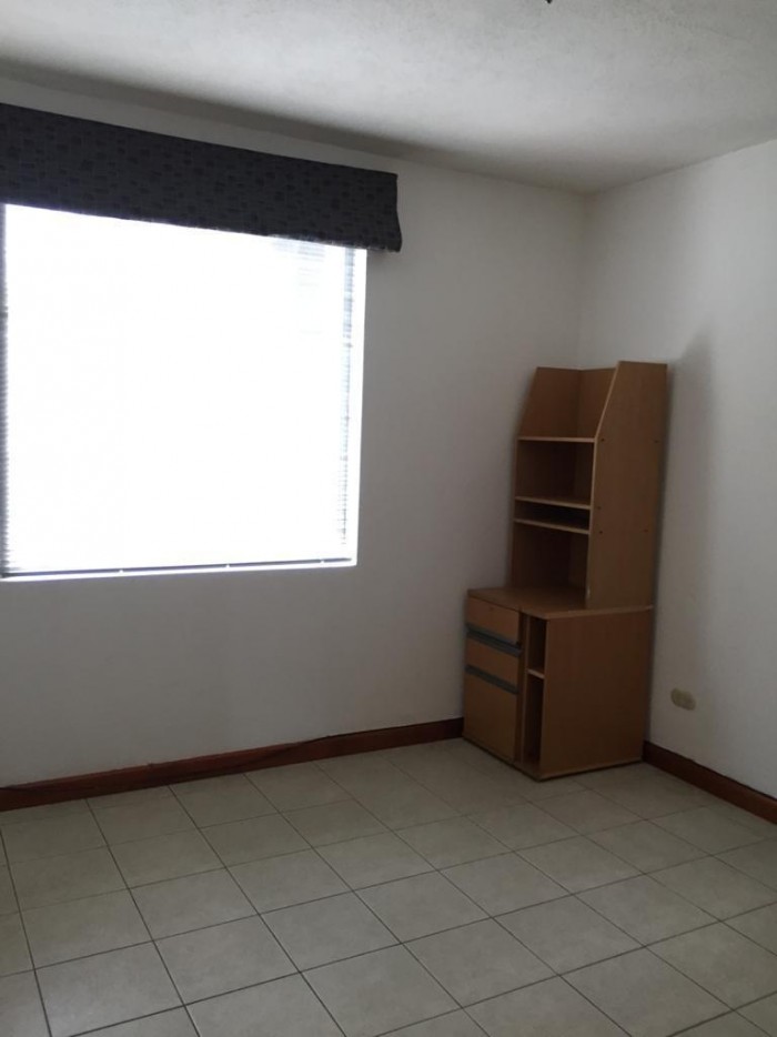 Rento apartamento en zona 13 — foto 7
