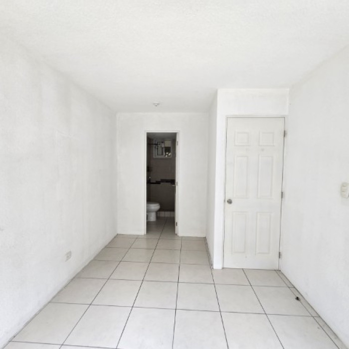 Apartamento de 3 habitaciones en Renta Villa Nueva - Miniatura 8