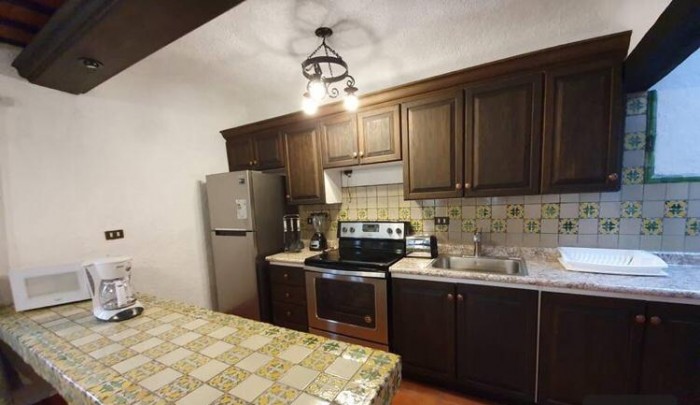 Townhouse AMUEBLADO Y EQUIPADO en ANTIGUA
