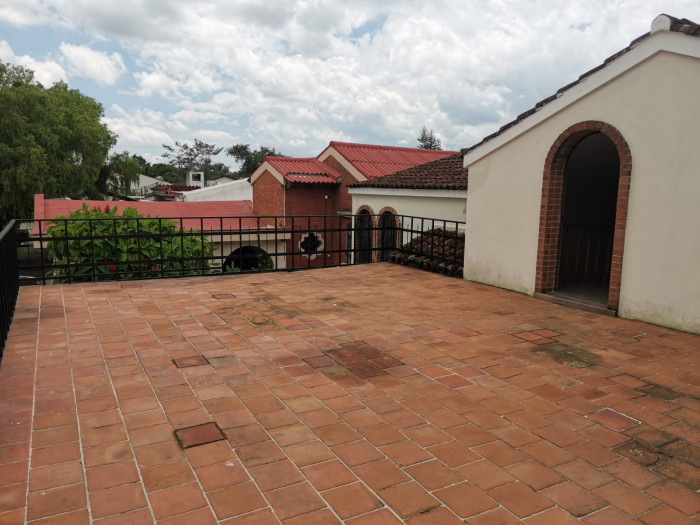 Plus Real Estate vende casa en zona 15 — foto 7