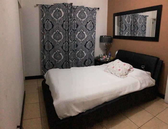 Apartamento en Venta en Zona 7 Villa Linda - Image 1