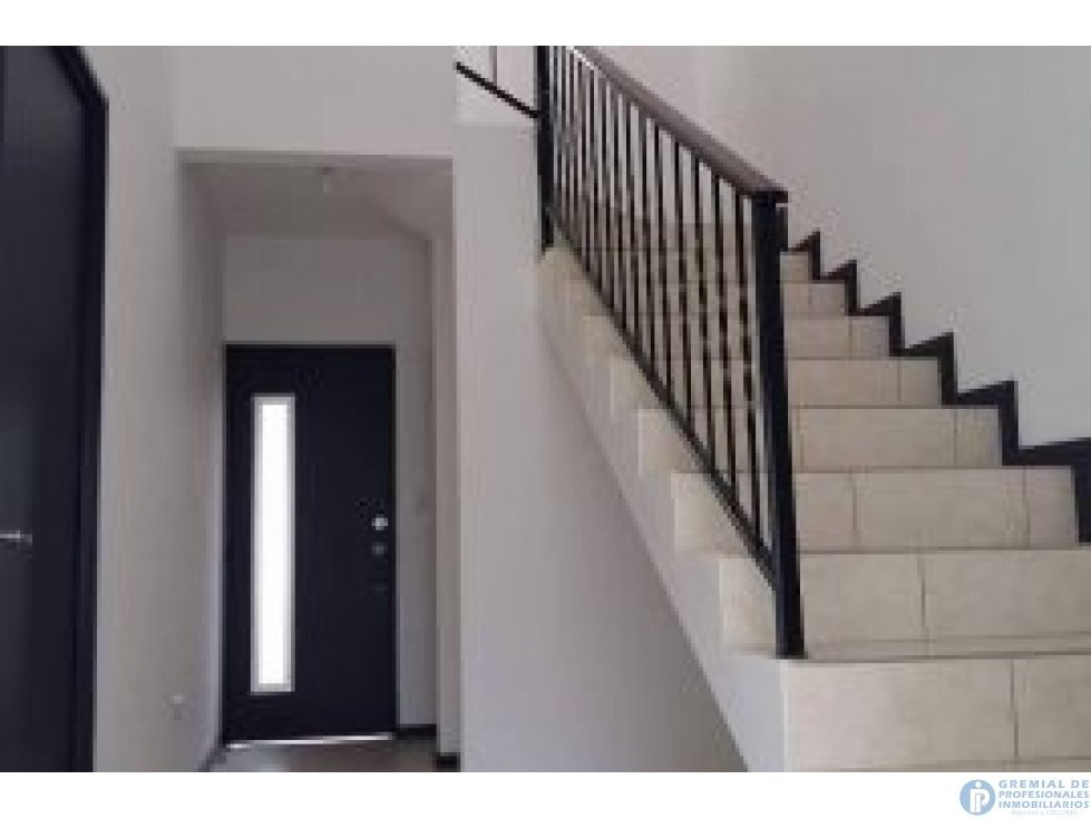 CASA EN VERDESER DE LA FLORESTA, ZONA 7/ACODI