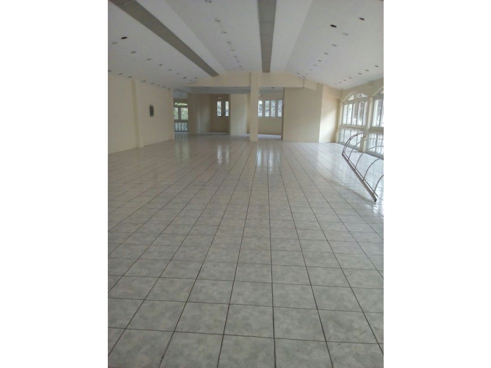 "#Locales En Alquiler Z10 Por Blv Los Proceres/D" — foto 15