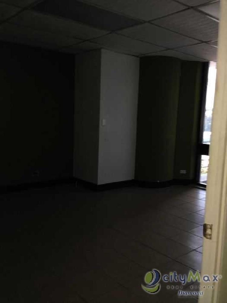 Oficina de 204.00m2 en Renta Zona 7 - Image 3