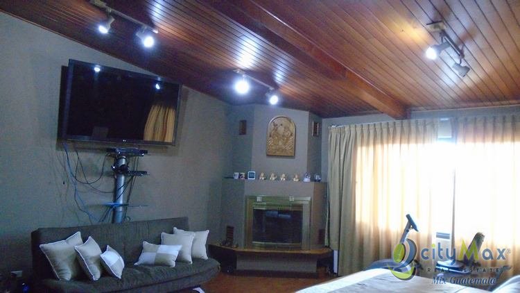 VENDO CASA EN EXCLUSIVO RESIDENCIAL ZONA 10 - Miniatura 8