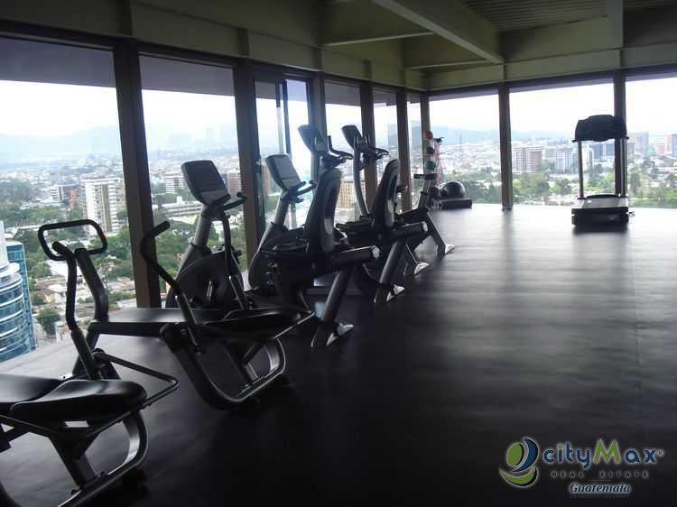 Lindo apartamento en venta en zona 10 ¡baja de precio! - Miniatura 4