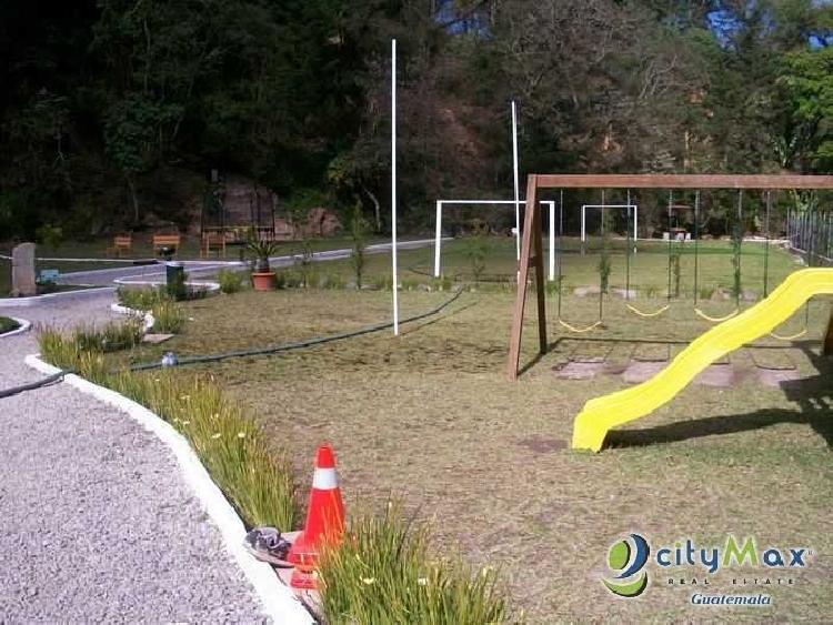 Terreno en venta en Las Cumbres zona 16 Guatemala - Image 2